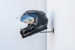 Helm Houder Muurstandaard MC Essentials -Goedhart Motoren P1270006 9a42