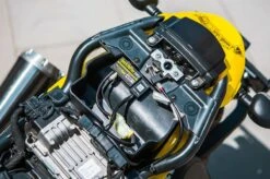 Healtech Quickshifter Easy IQSE-1 + QSH-F1E 6 Healtech Quickshifter Easy IQSE-1 + QSH-F1E -Goedhart Motoren iqse mount 1 1 1